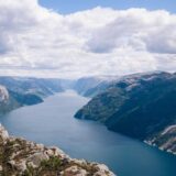 三連休明け、じわじわくる疲労感。